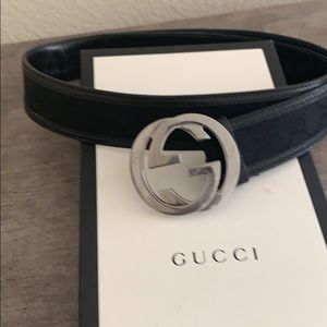 Gucci belt